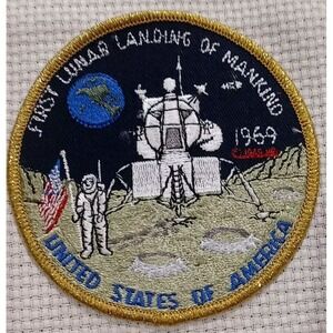 Vintage First Lunar Landing Of Mankind 1969 APOLLO 11 NASA Space Patch USA